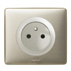 Legrand Céliane – 2P+T Connexion à Vis – Ensemble Titane Complet à Griffes