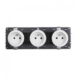 Legrand Céliane – Prise 3x2P+T Standard Précablé – Ensemble Blanc à Composer