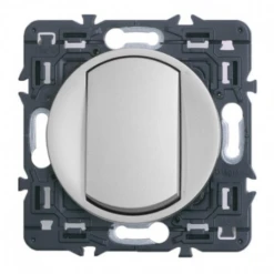 Legrand Céliane – Bouton Poussoir 6A – Ensemble Titane à Griffes – à Composer